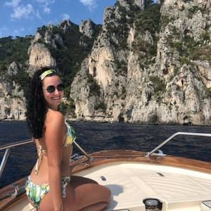 Meet your Posher, Taylor